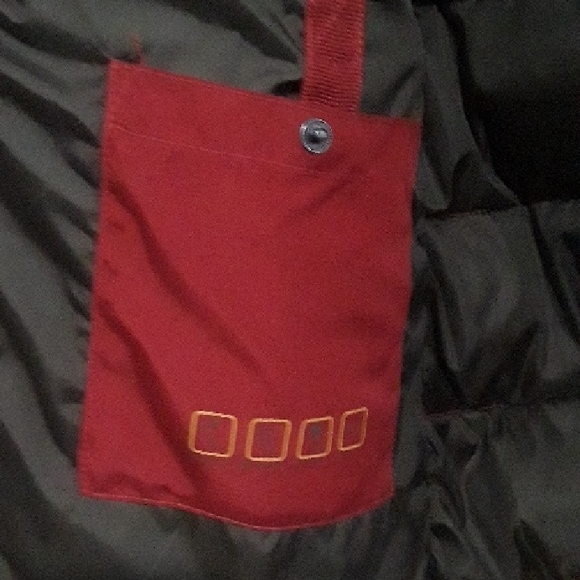 Camel Active Auth. Heritage Red Puffer Jacket, Needs New Zipper, Send an offer! - Picture 15 of 17